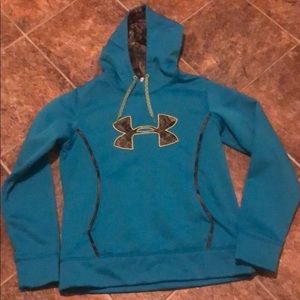 Women’s Under Armour hoodie